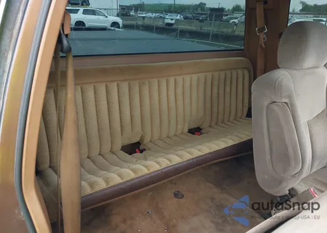 1990 GMC Sierra C3500 from USA, damaged, VIN 2GTHC39N2L1565935